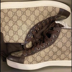 Mens Gucci sneakers